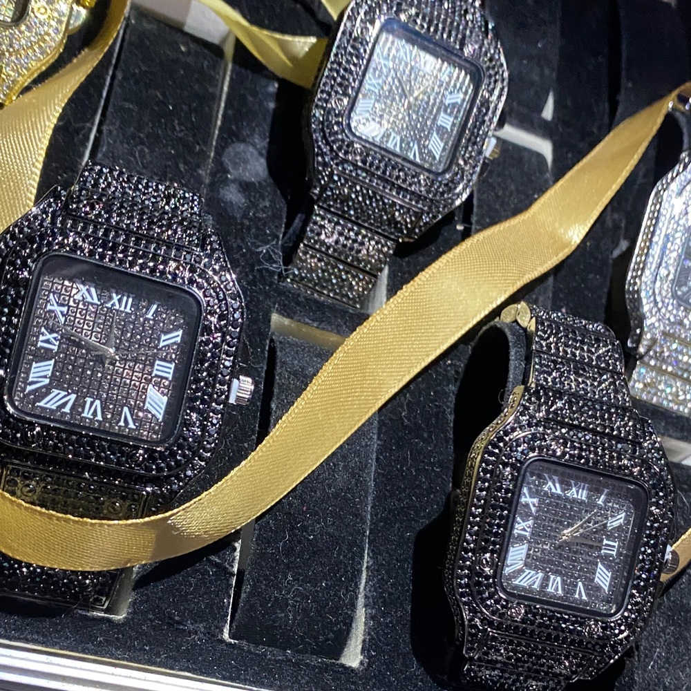 One watch Black ice stones lab Watch unisex, resizable
